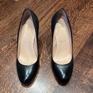 Louboutin 85mm black leather pump